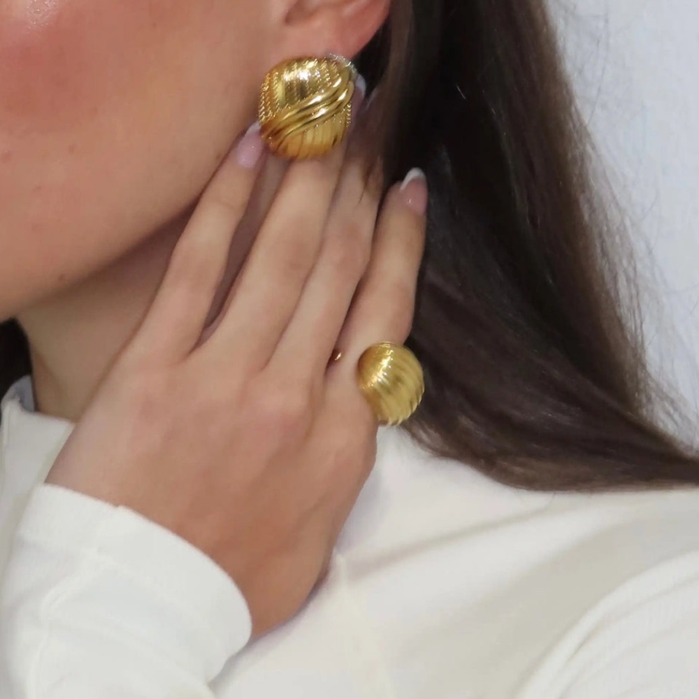 18K Gold Plated Square Earrings*Statement*Old Money*Chunky Gold Earrings LW